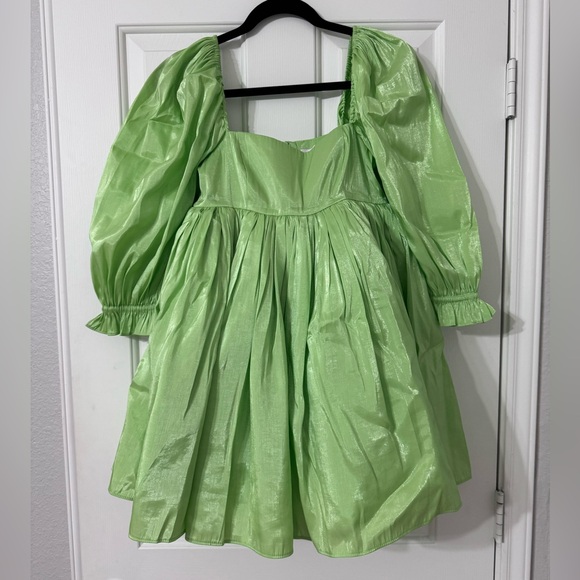 NWOT SELKIE The Puff Sleeve Dress in Avocado Green - Picture 3 of 7